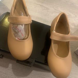 Tan color tap shoes